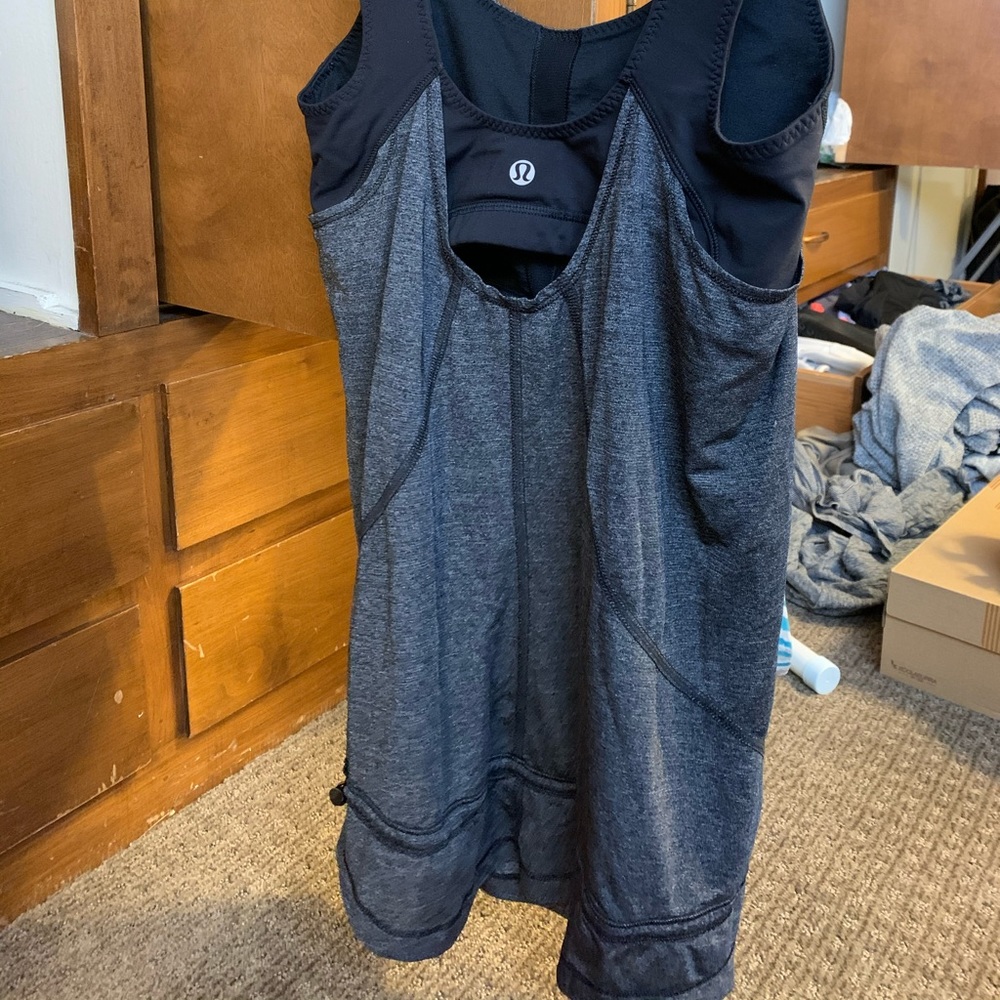 Lulu lemon tank